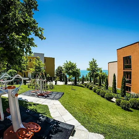 Sea Coast - 17 Pools Included Appartement *