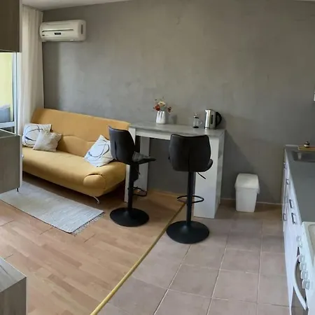 Apartment Sea Coast - 17 Pools Included Sveti Vlas